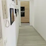 Peggy House 라스페치아